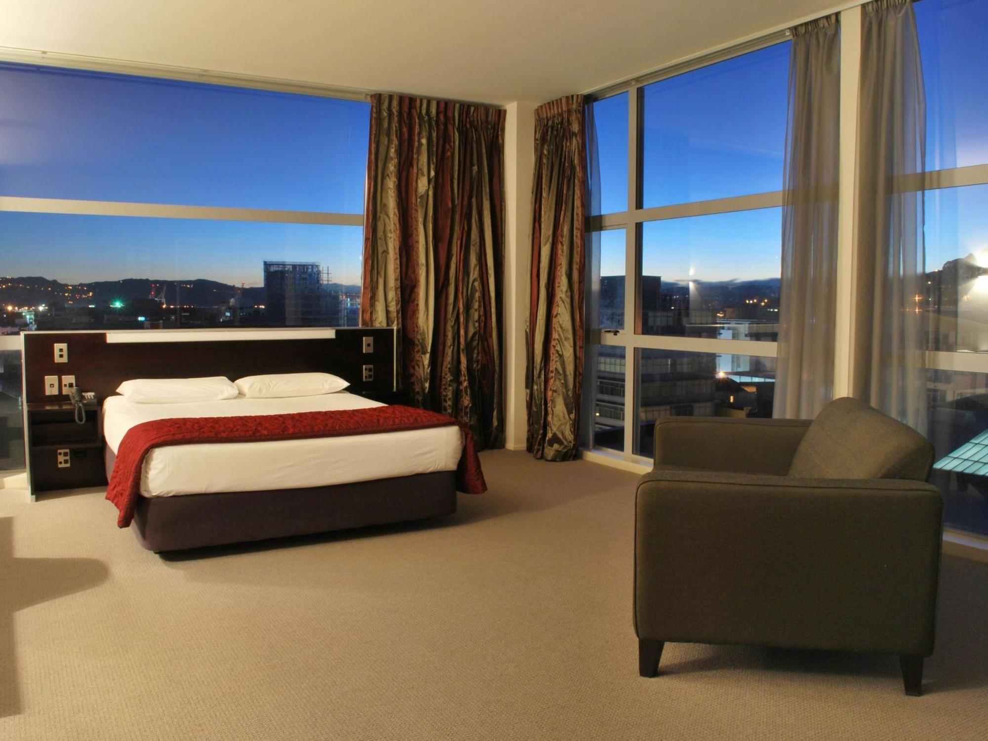 Naumi Hotel Wellington Rum bild